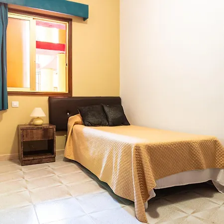 Hotel Aeropuerto Sur 3*