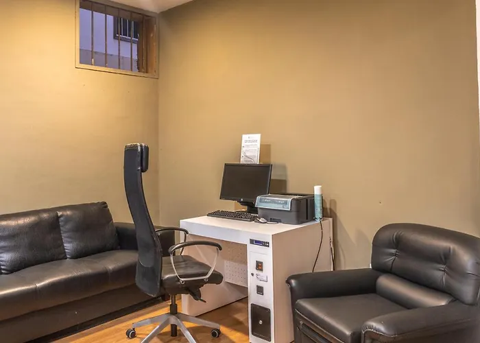 Aeropuerto Sur Отель Сан-Исидро